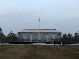 升旗、揭牌！市级行政中心正式迁入北京城市副中心